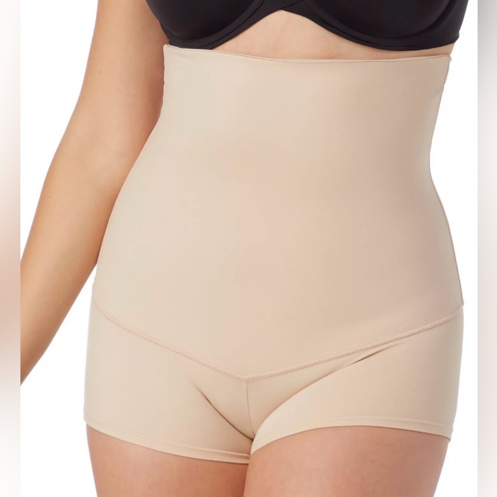NWT Maidenform Shapewear